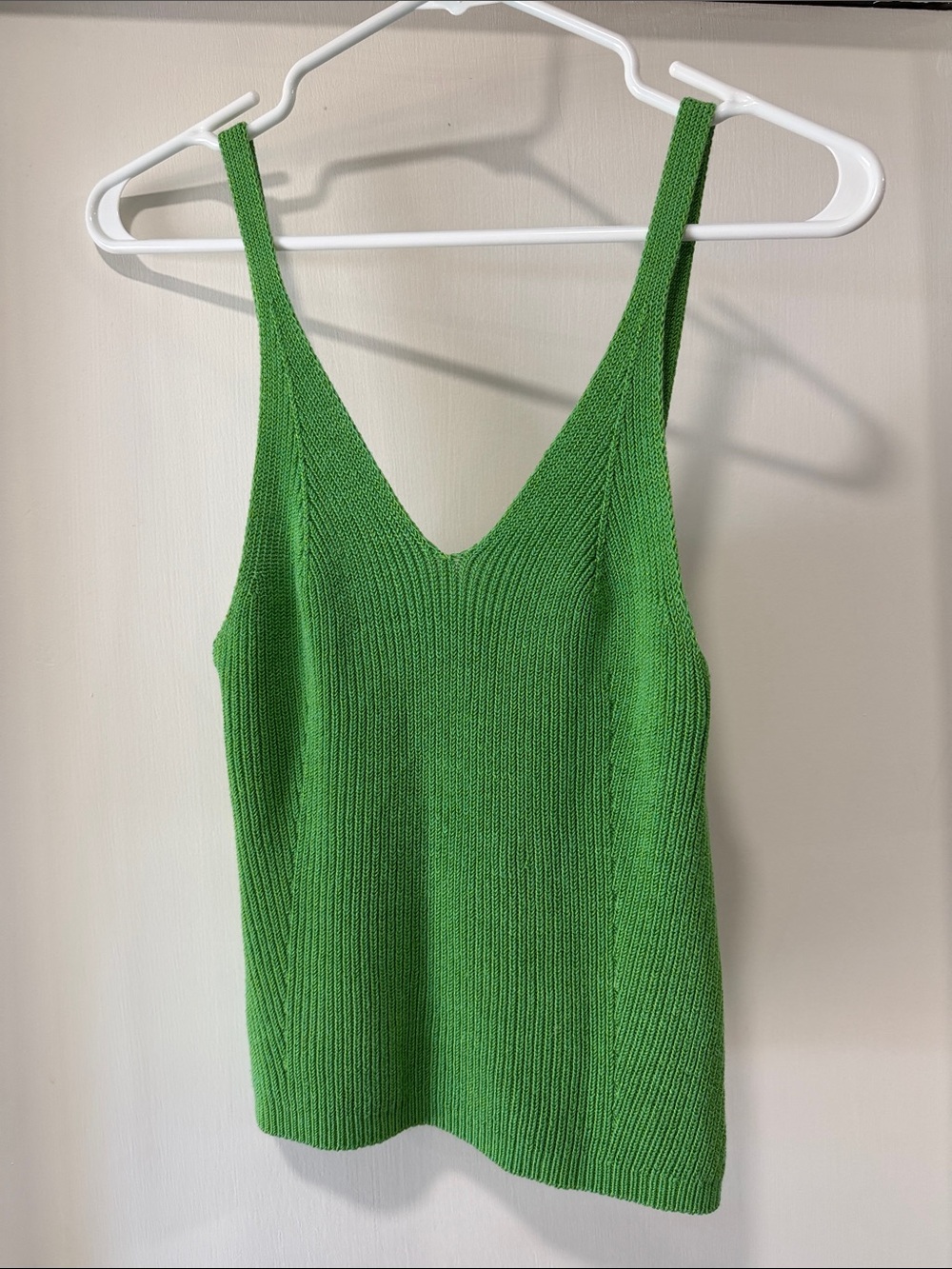 Green Knit V-Neck Tank Top Anthropologie Maeve